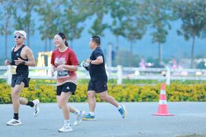 BIB: 
                            <button type="button" onclick="openModal(27850439)" class="btn btn-primary btn-sm float-right btn-popup" data-toggle="modal" data-target=".modal-high-quality">
                        <i class="fas fa-shopping-cart"></i> Add to Cart
                    </button>
                                            <button type="button" onclick="isThisMe(27850439, true)" class="btn btn-success btn-sm float-right btn-popup btn-isme hidden" data-toggle="tooltip" data-placement="bottom" title="นี่คือรูปของคุณใช่ไหม คลิกที่นี่เพื่อเอาเข้าอัลบั้ม">
                        <i class="fas fa-plus"></i> Add to album
                    </button>
                    <button type="button" onclick="isThisMe(27850439, false)" class="btn btn-warning btn-sm float-right btn-popup btn-isnotme hidden">
                        <i class="fas fa-ban"></i> Remove from album
                    </button>